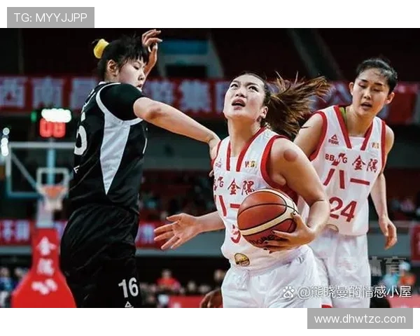 加拿大女篮与智利女篮激战正酣谁能在国际赛场上笑到最后