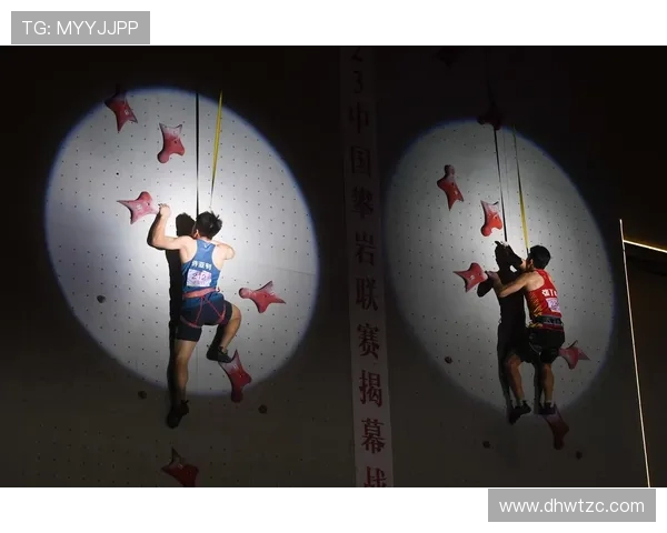 成都街舞队在攀岩联赛中的精彩技术表现与战术分析