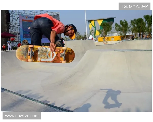 杭州滑板队在极限运动世界杯中的比赛经验与表现深度分析